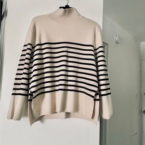 H&M Cream and Black Striped Turtleneck Sweater S EUC